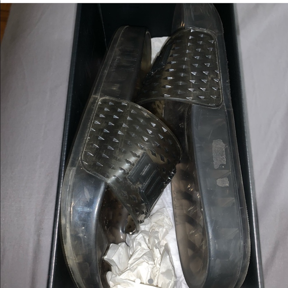 Puma Fenty black jelly slides